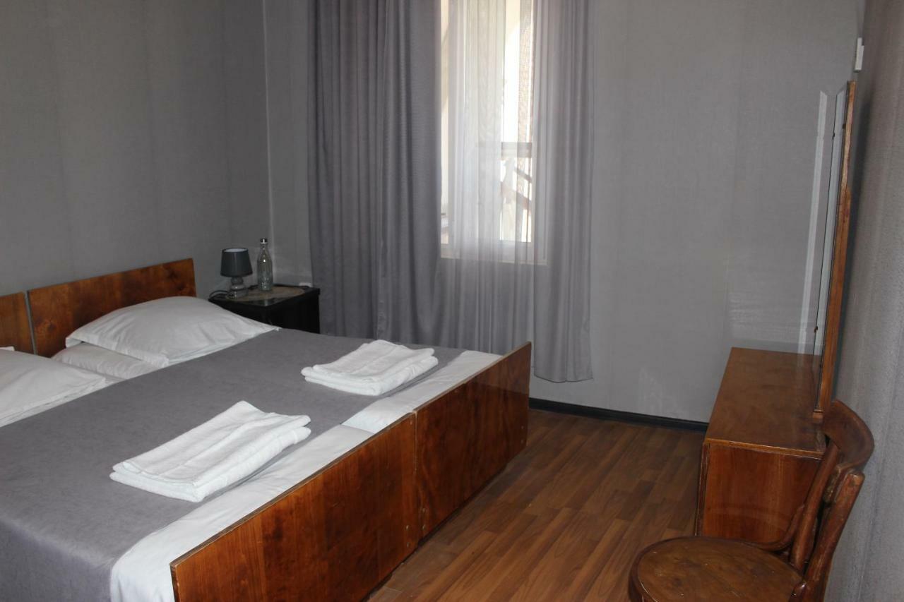 Zarzma Hotell Kutaisi Exteriör bild
