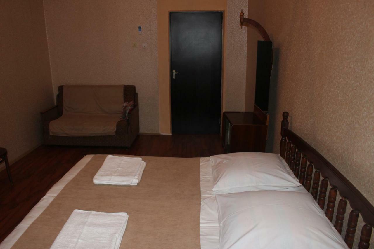 Zarzma Hotell Kutaisi Exteriör bild